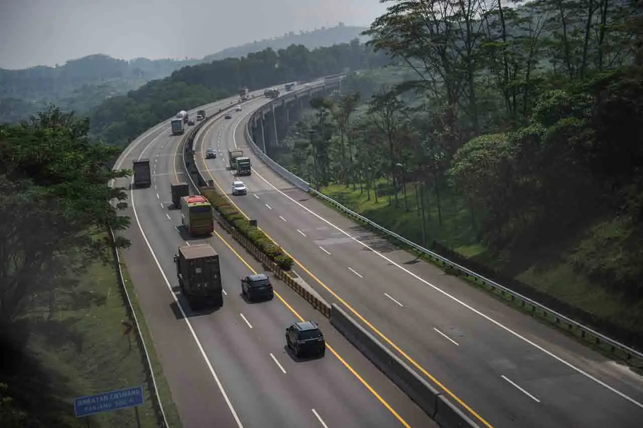 Rencana Kenaikan Tarif...