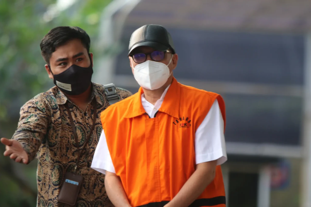 Korupsi Proyek Jalan...