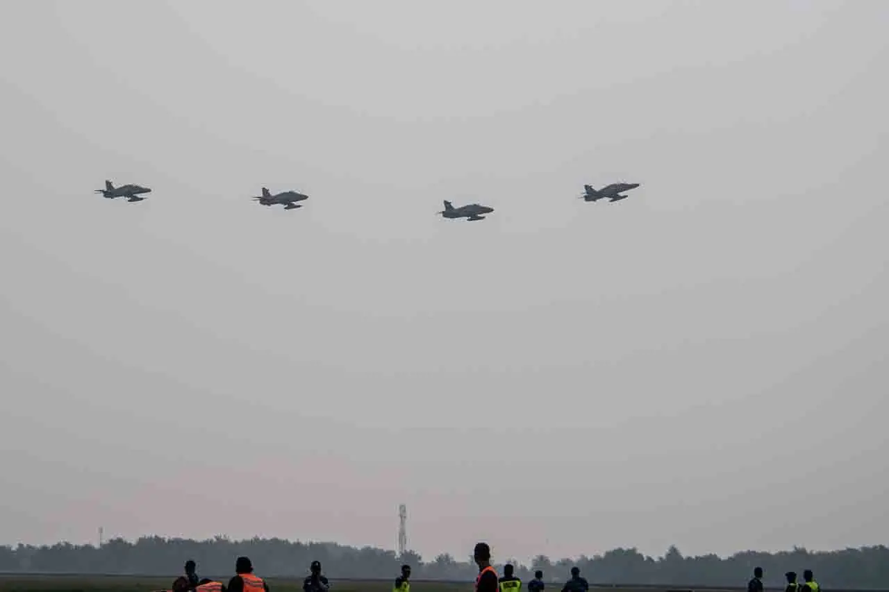 Latihan Tempur Jalak...