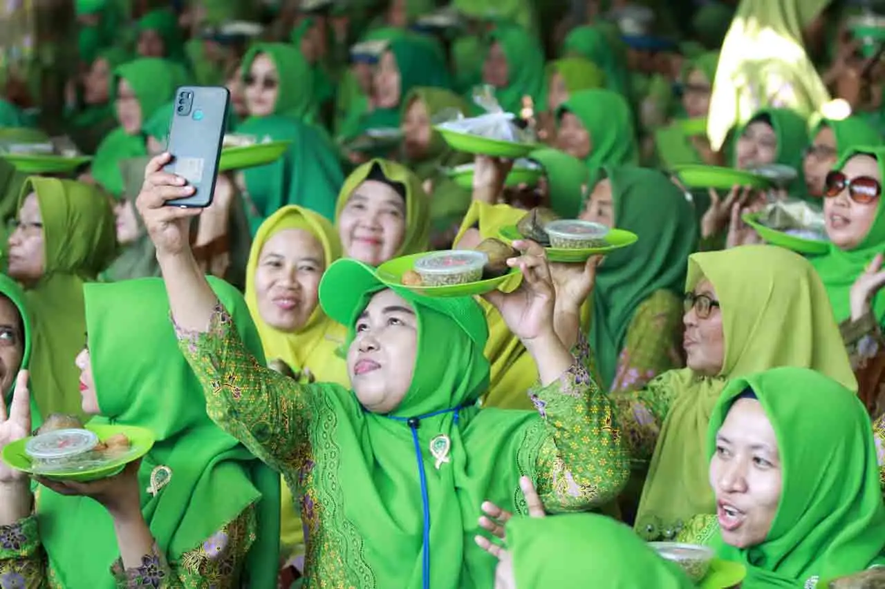 Semarak Harlah ke-77...