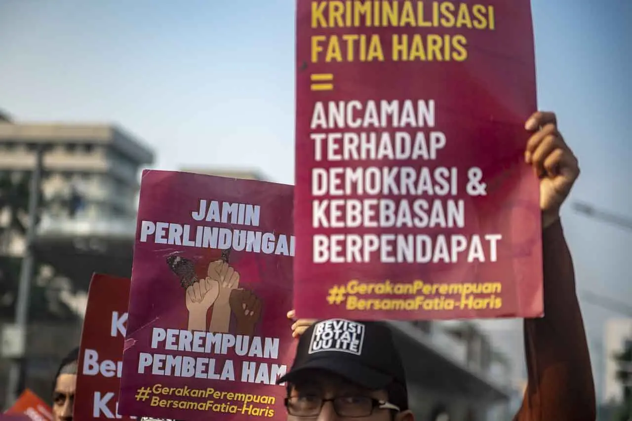 Aksi Tuntut Revisi UU...