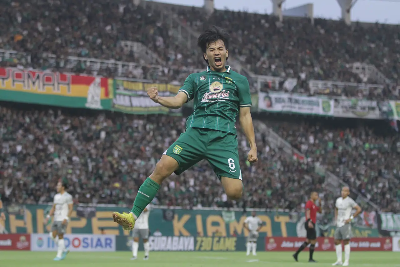Laga Uji Coba, Persebaya...