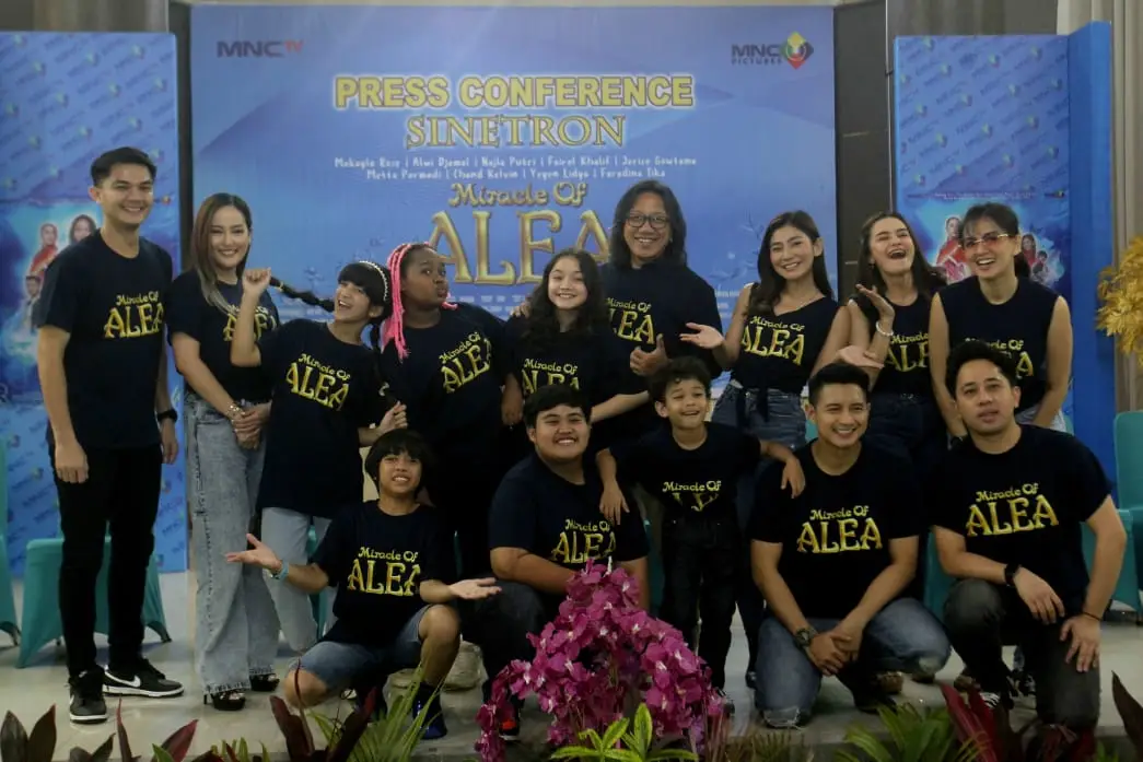 Sinetron Miracle of...