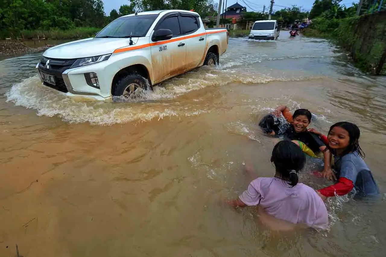 Ruas Jalan di Kota Baru...
