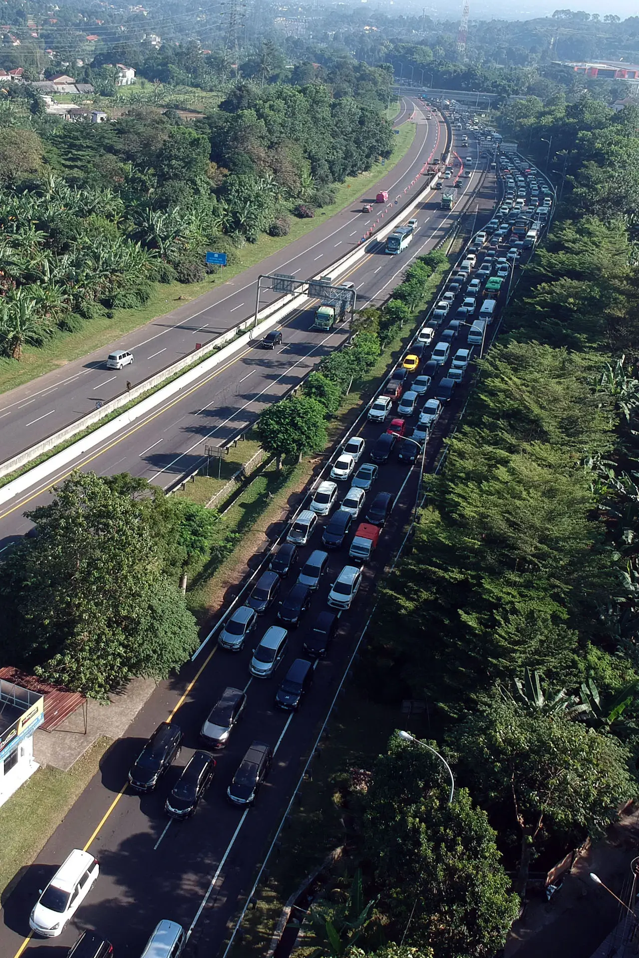 Foto-foto Udara Kemacetan...