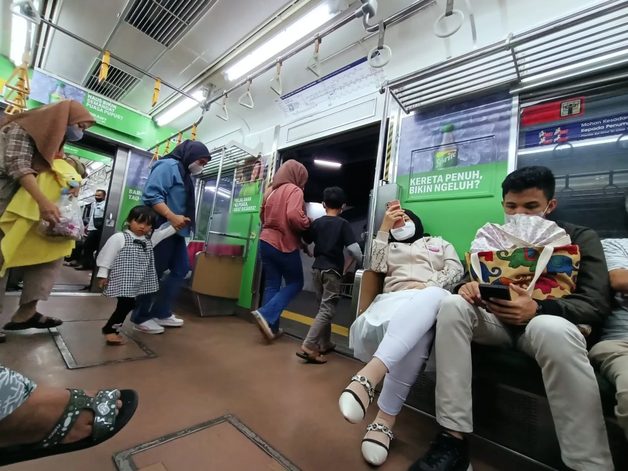 Grafik Perjalanan Kereta...