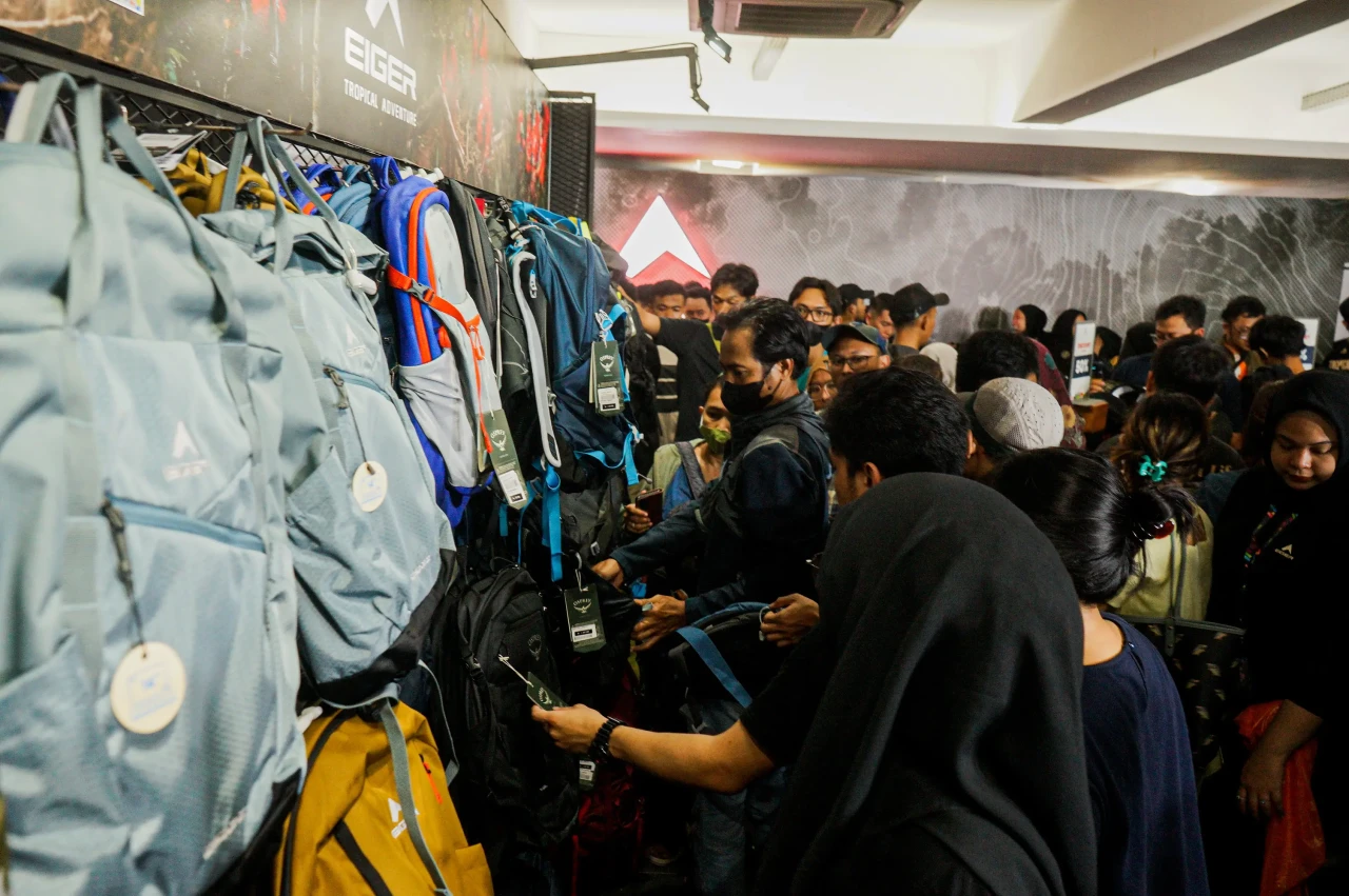 Berburu Diskon Perlengkapan...