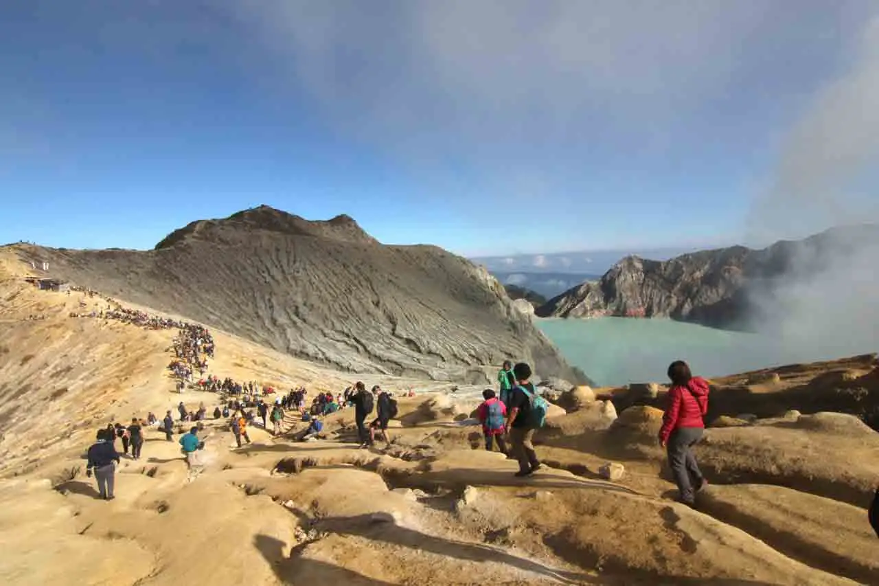 TWA Ijen Ramai Dikunjungi...