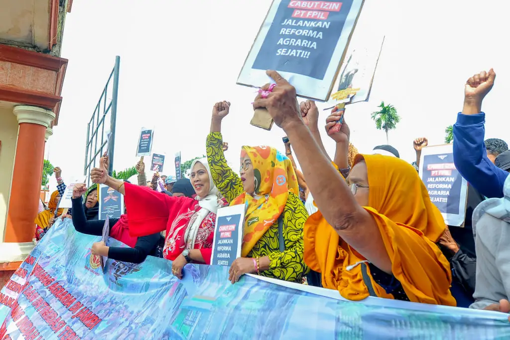 Demo Sengketa Lahan...