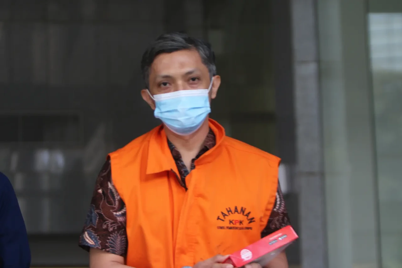 Asisten Hakim Agung...