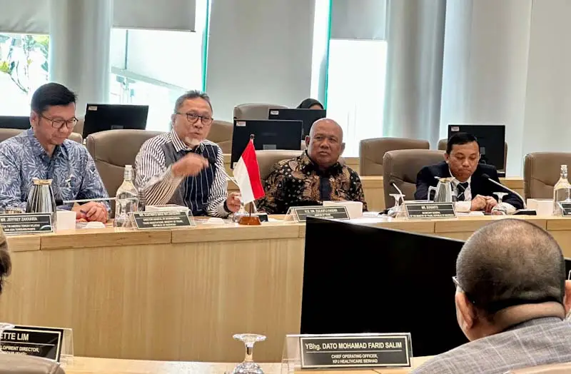 Bertemu Menteri Malaysia,...