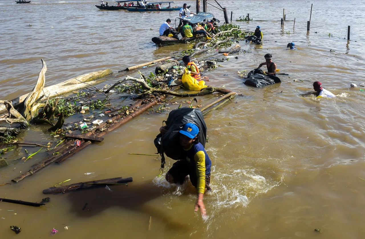 Potret Beberes Sungai...