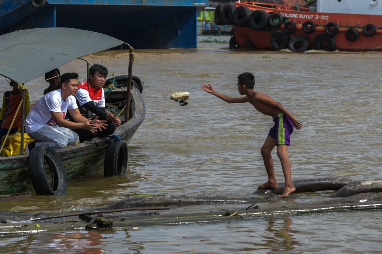 Potret Beberes Sungai...