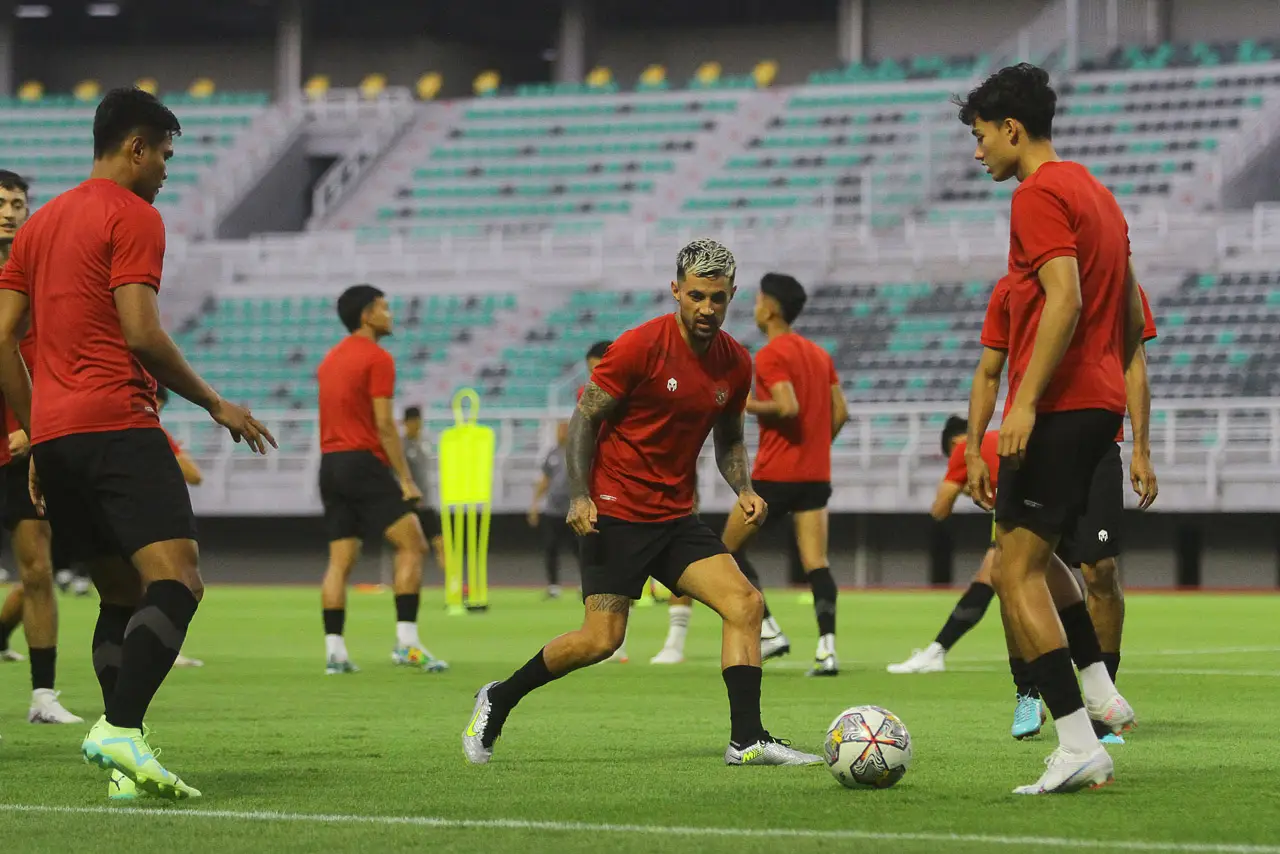 Melihat Persiapan Timnas...