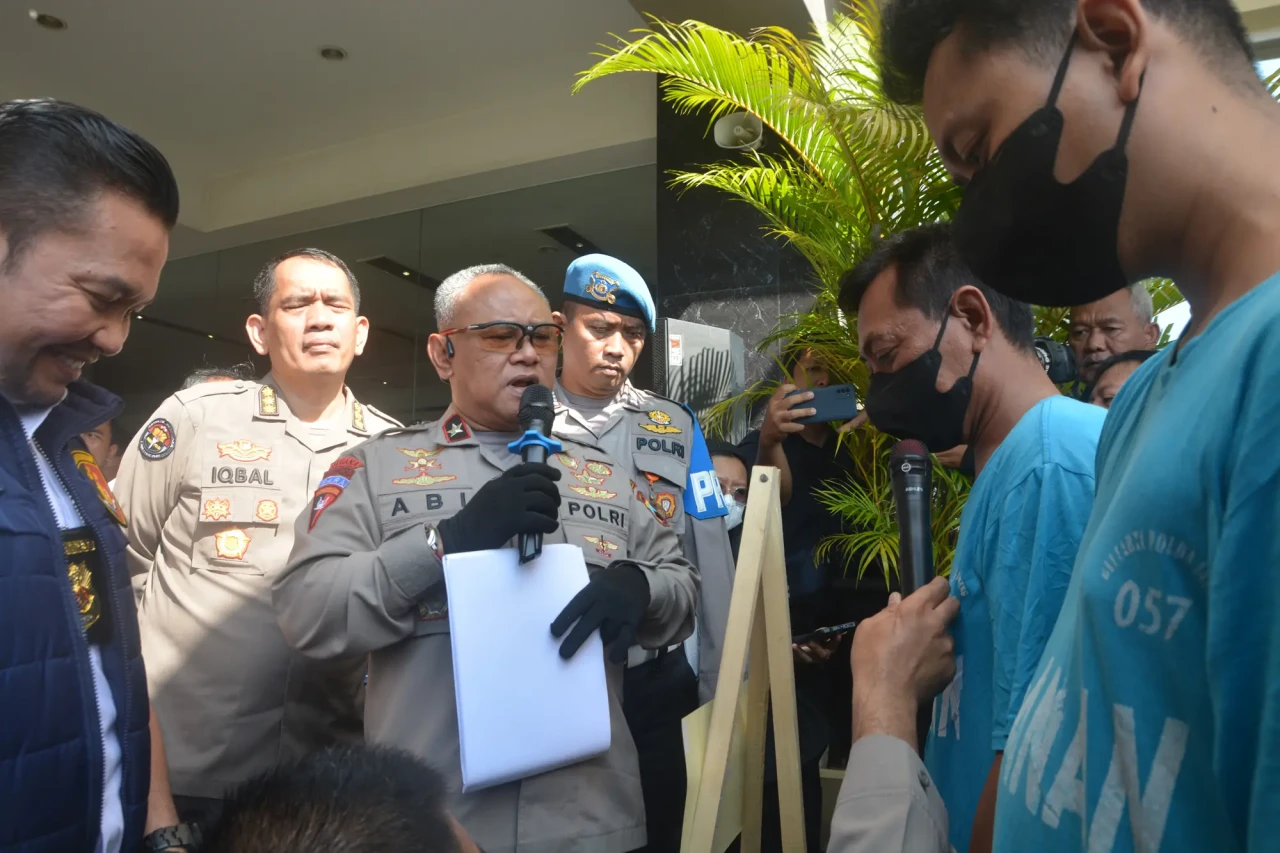 Polda Jateng Bongkar...