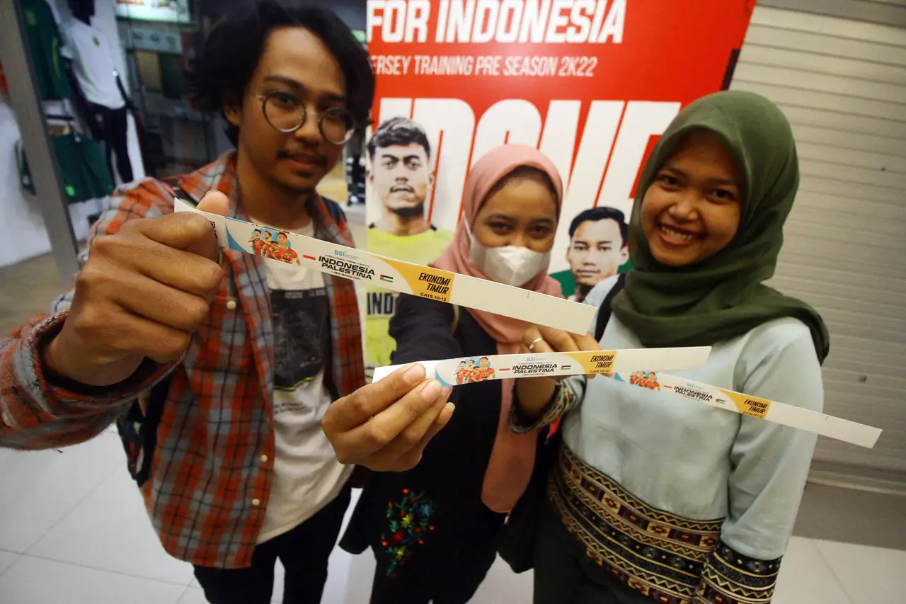 10 Persen Hasil Penjualan...