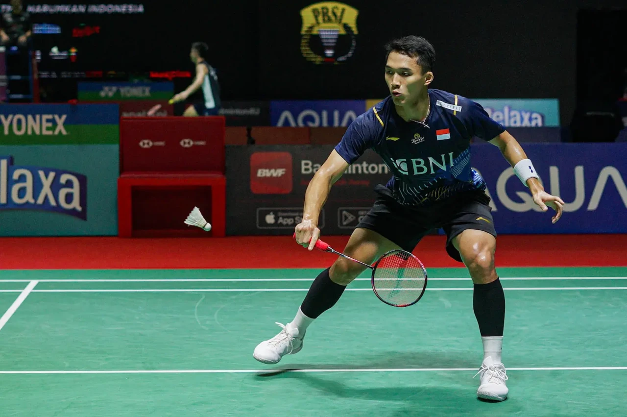 Jonatan Christie Melaju...