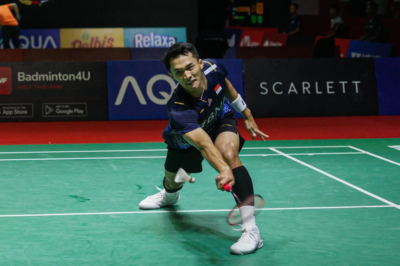 Jonatan Christie Melaju...
