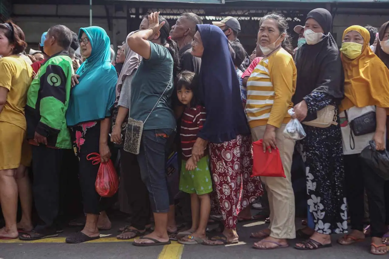 Tinjau Pasar Menteng...