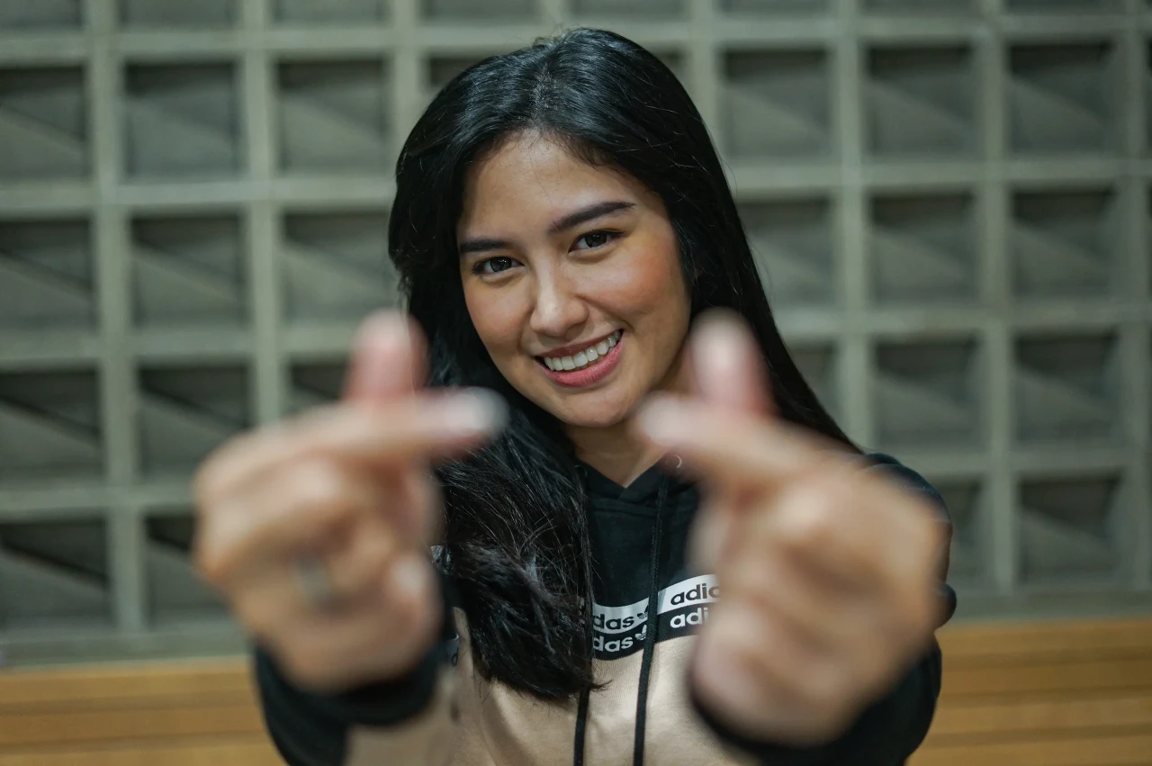 Potret Cantik Ochi Rosdiana,...