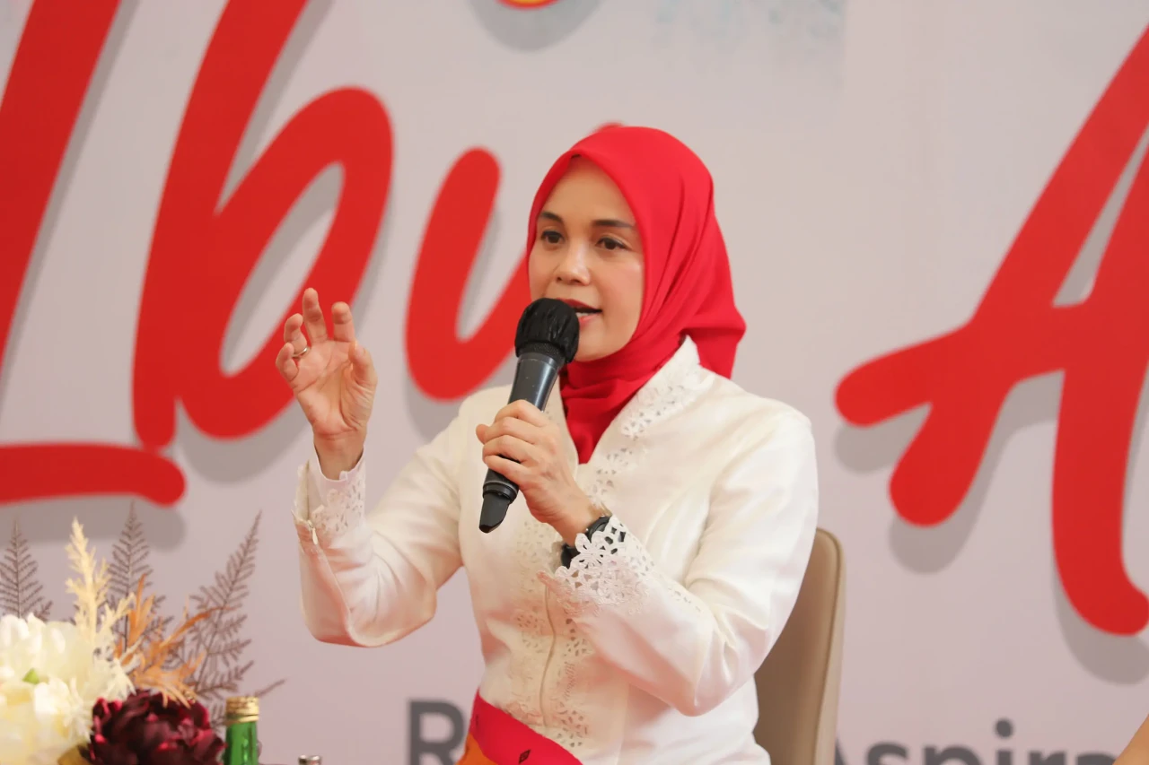 Diskusi Cerita Ibu Atiqoh...