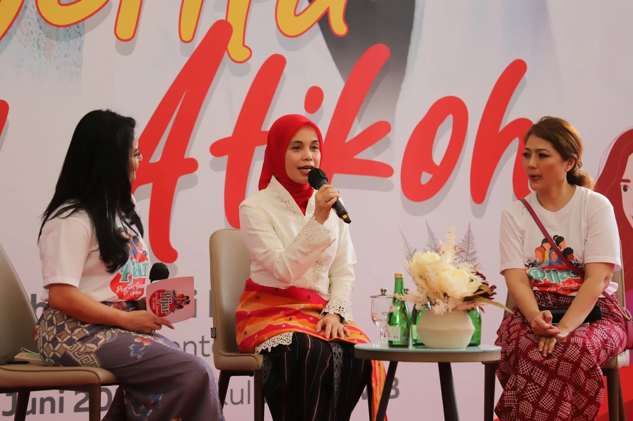Diskusi Cerita Ibu Atiqoh...
