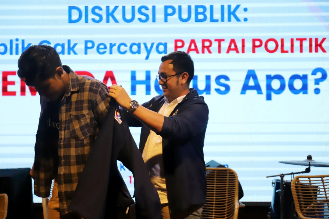 Manik Marganamahendra...