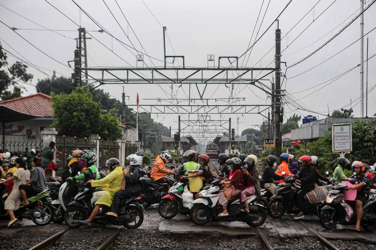 Rencana Penutupan Jalur...