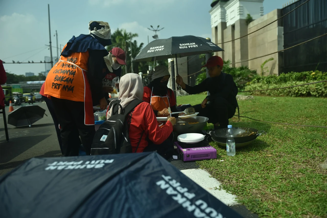 Aksi PRT Memasak Sarapan...