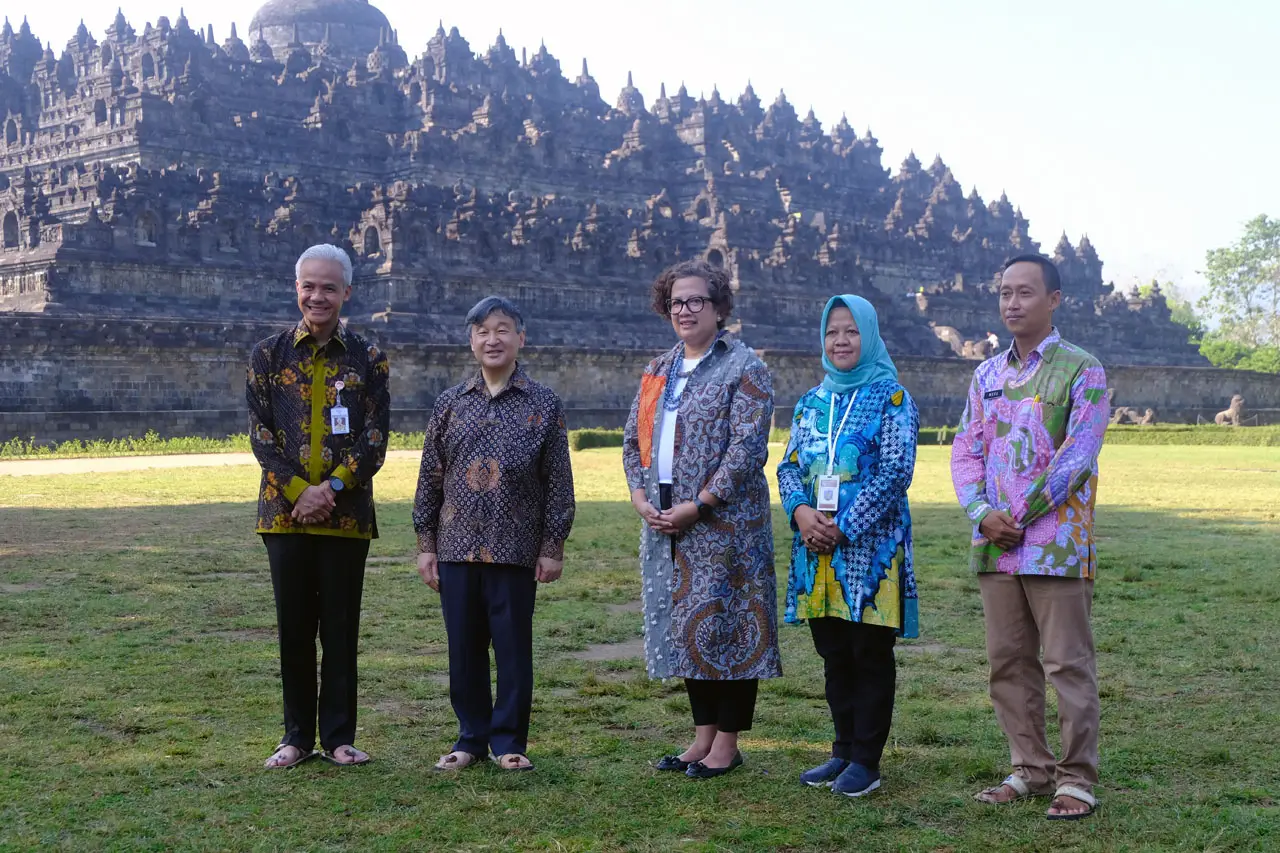 Ganjar Pranowo Dampingi...