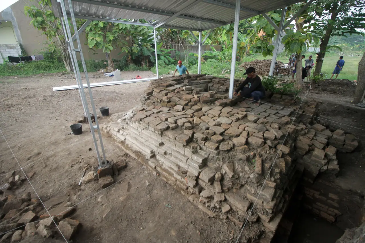Ekskavasi Candi Pandan...