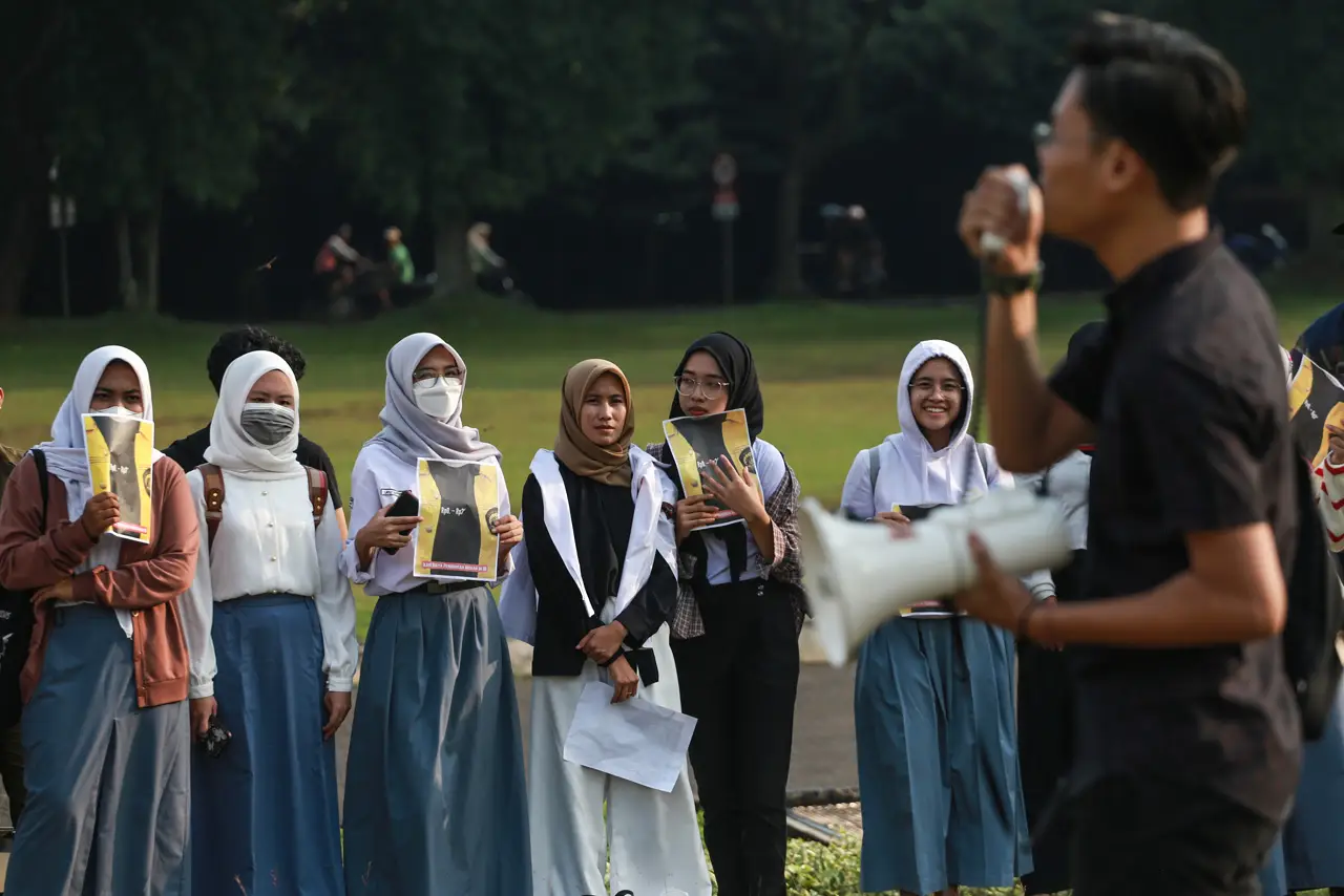 BEM UI Gelar Aksi Tuntut...