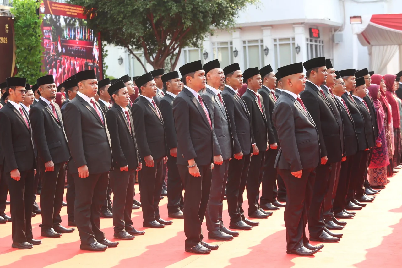 Pelantikan Anggota KPU...