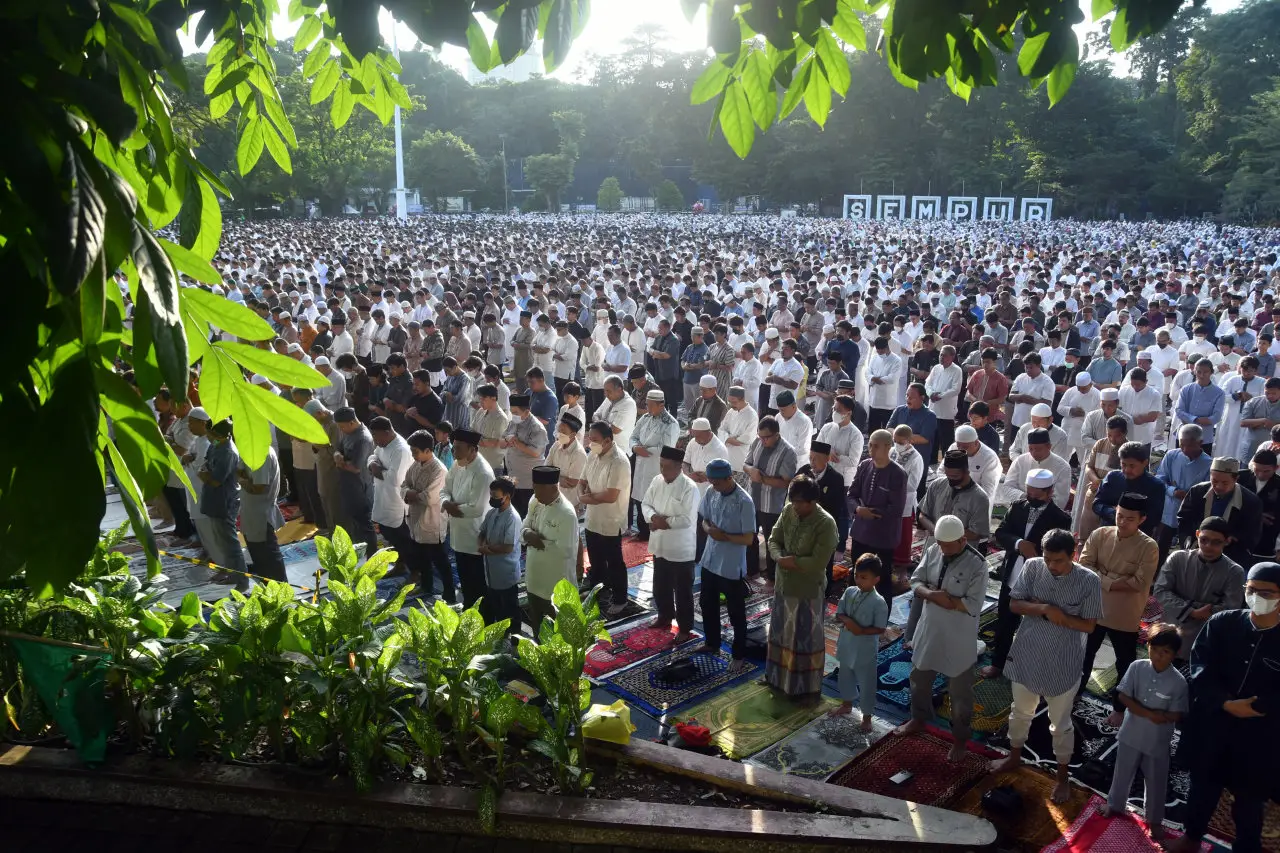 Ribuan Warga Muhammadiyah...