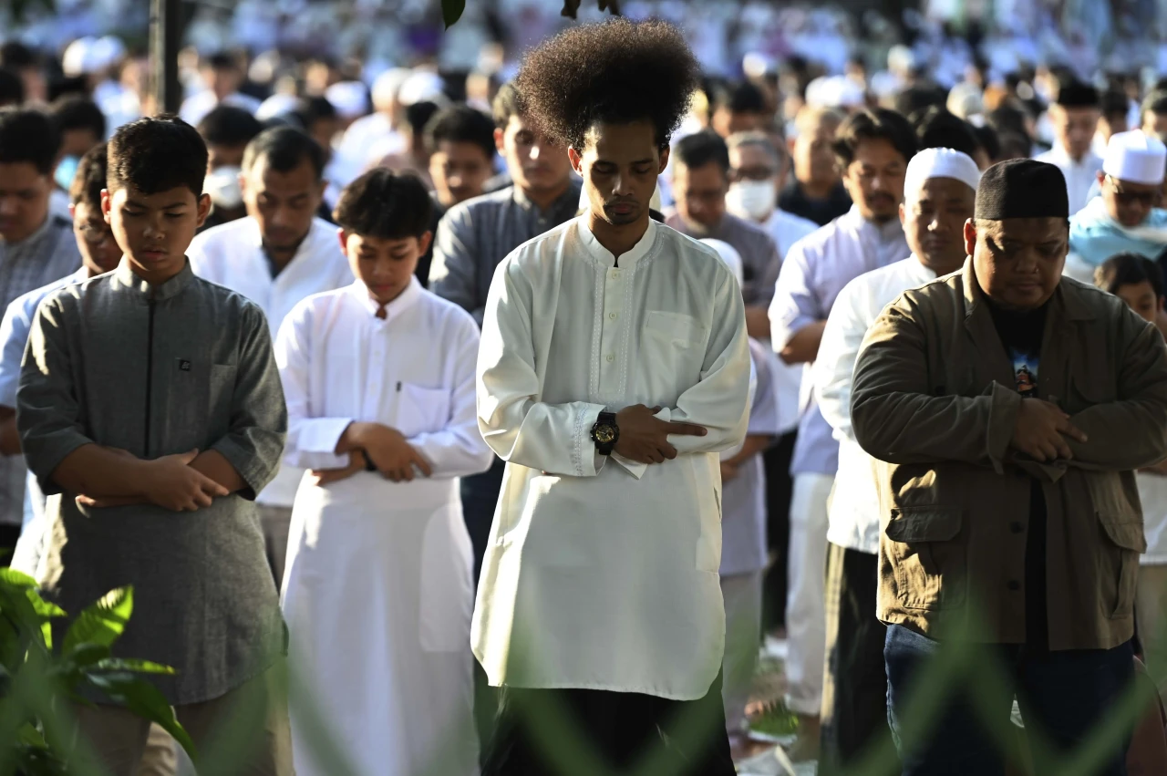 Pelaksanaan Salat Idul...