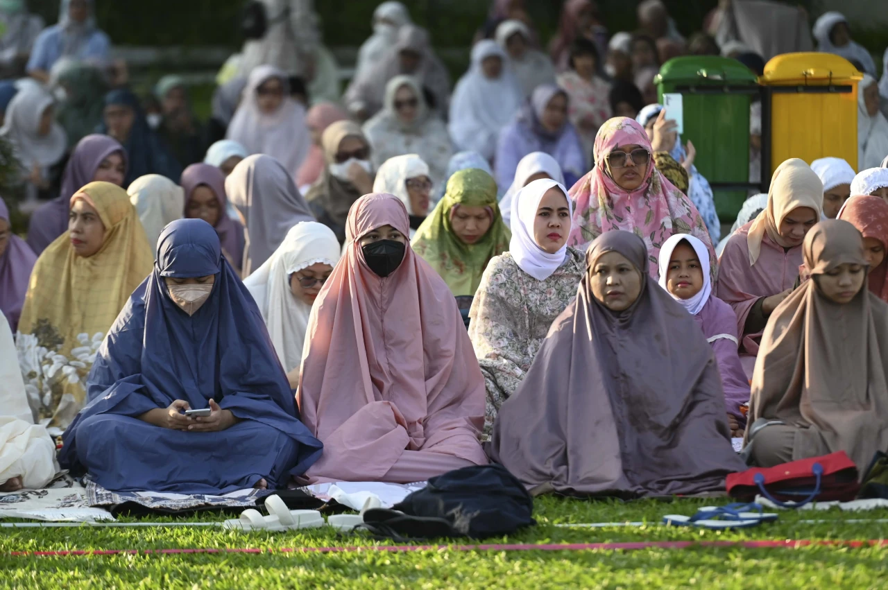 Pelaksanaan Salat Idul...