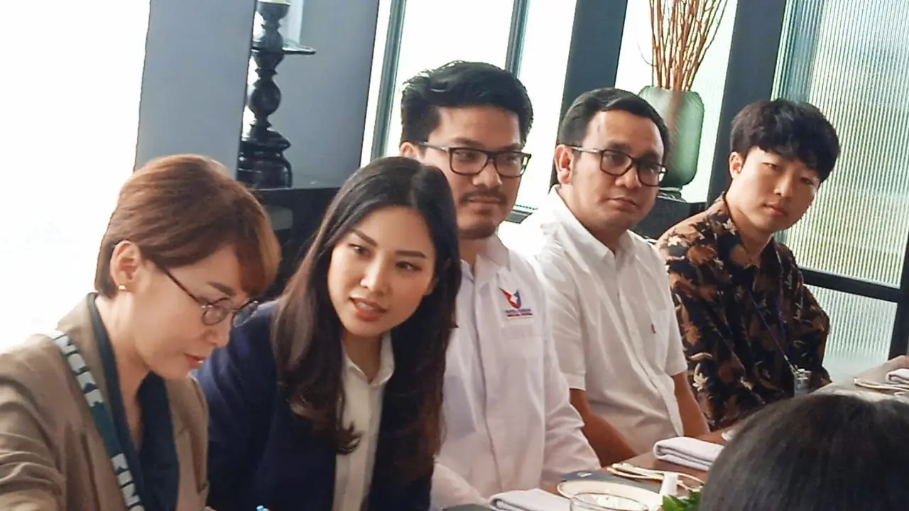 Top! Pemuda Partai Demokratik...