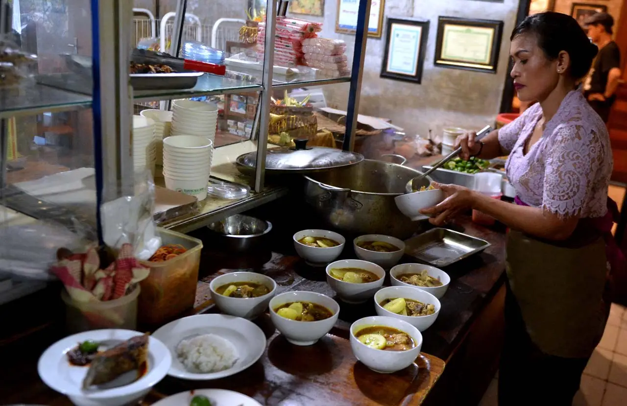 Restoran Legendaris...
