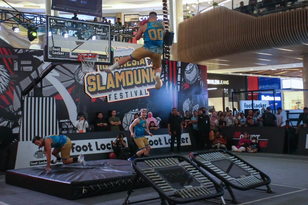 Aksi Freestyle Pebasket...