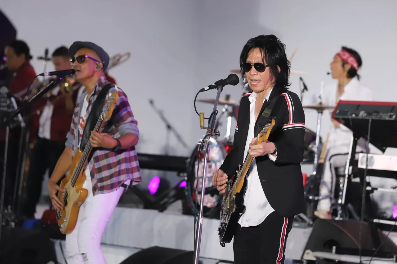 Slank Ramaikan HUT ke-77...