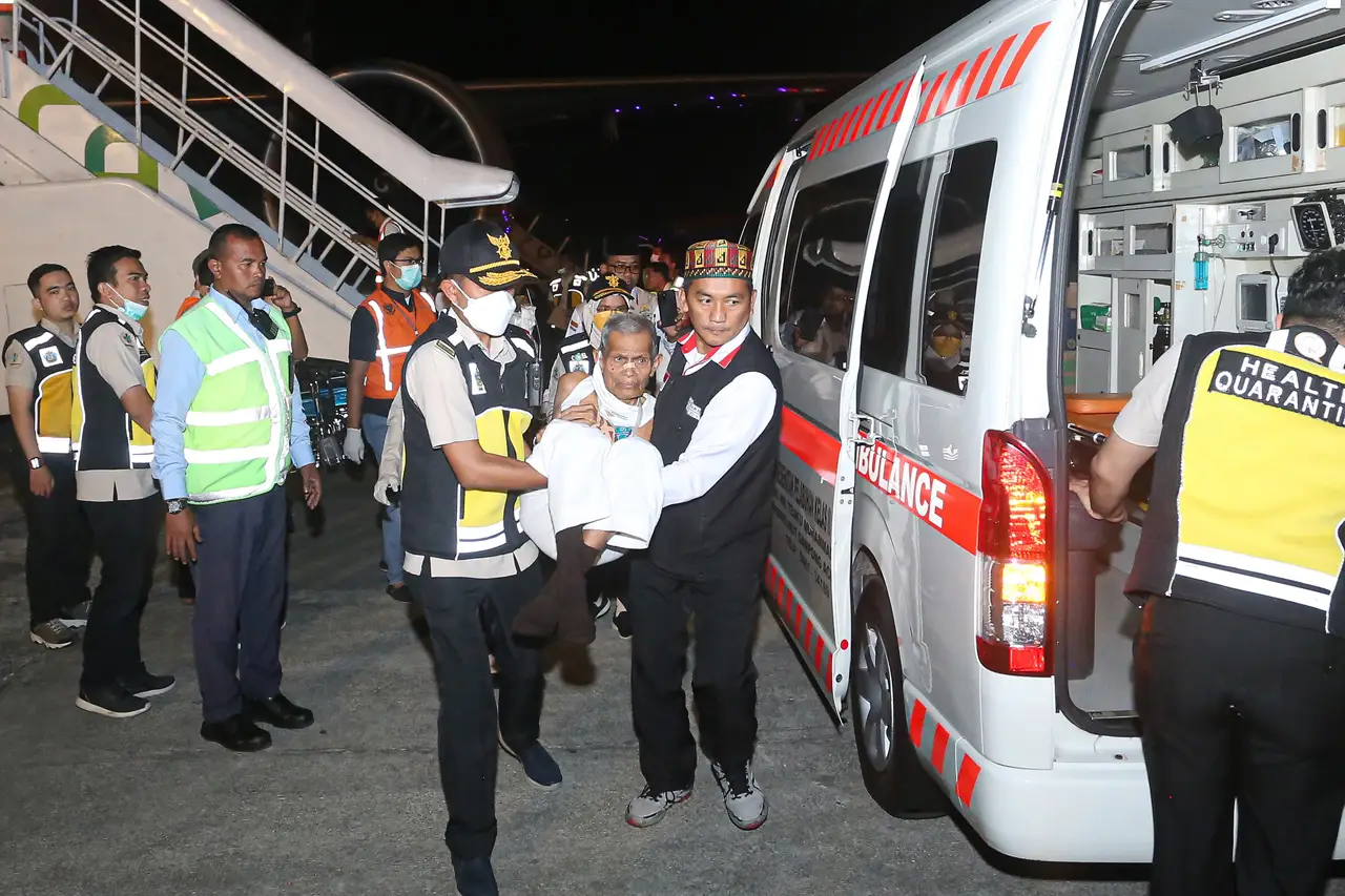Kedatangan Kloter Pertama...
