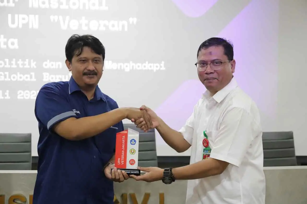 FISIP UPNVJ Gelar SemNas...