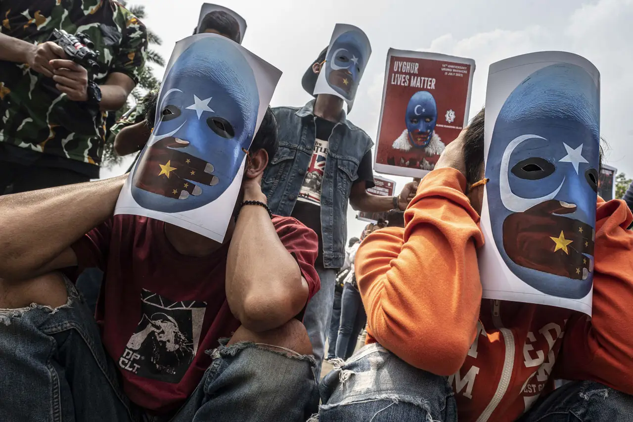 Aksi Unjuk Rasa Solidaritas...