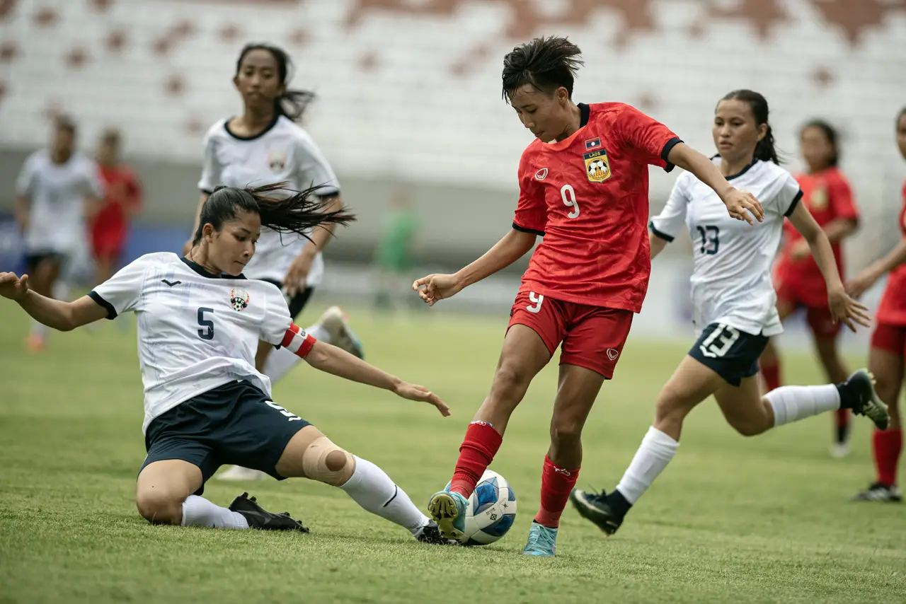 AFF U-19 : Kamboja kalahkan...