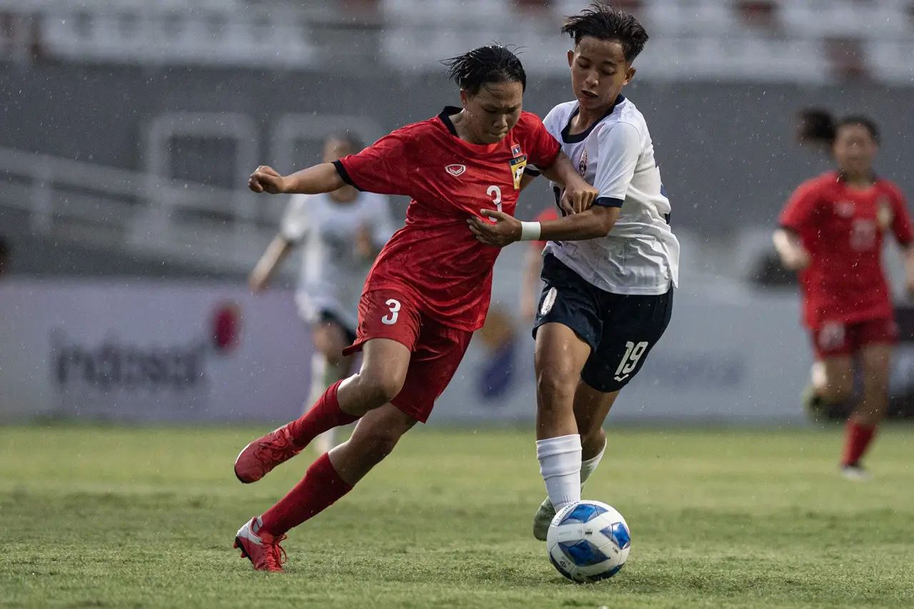 AFF U-19 : Kamboja kalahkan...