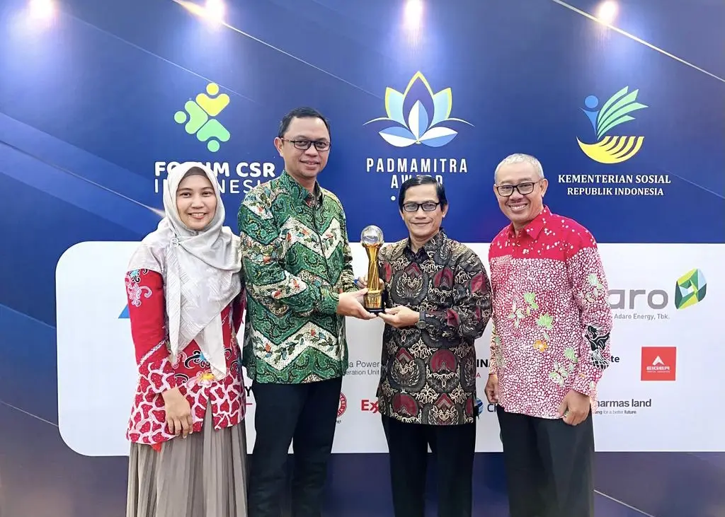 PT KNI Raih Padmamitra...