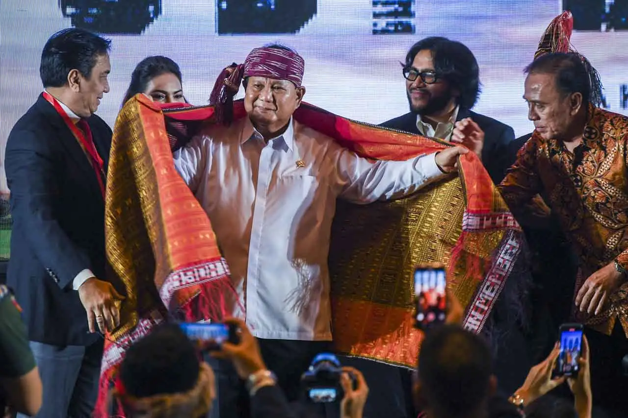 Prabowo Buka Rakernas...