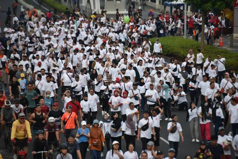 Ribuan Peserta Meriahkan...