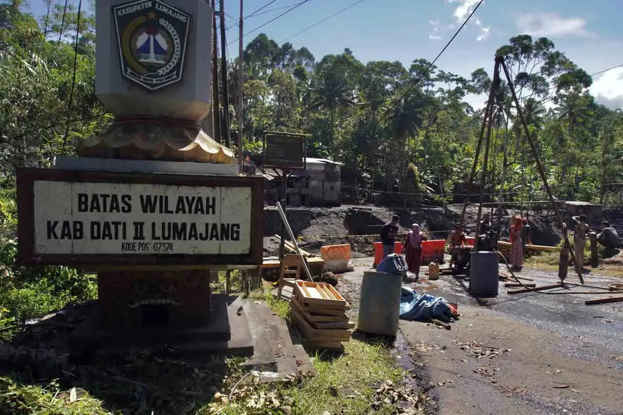 Penampakan Jembatan...