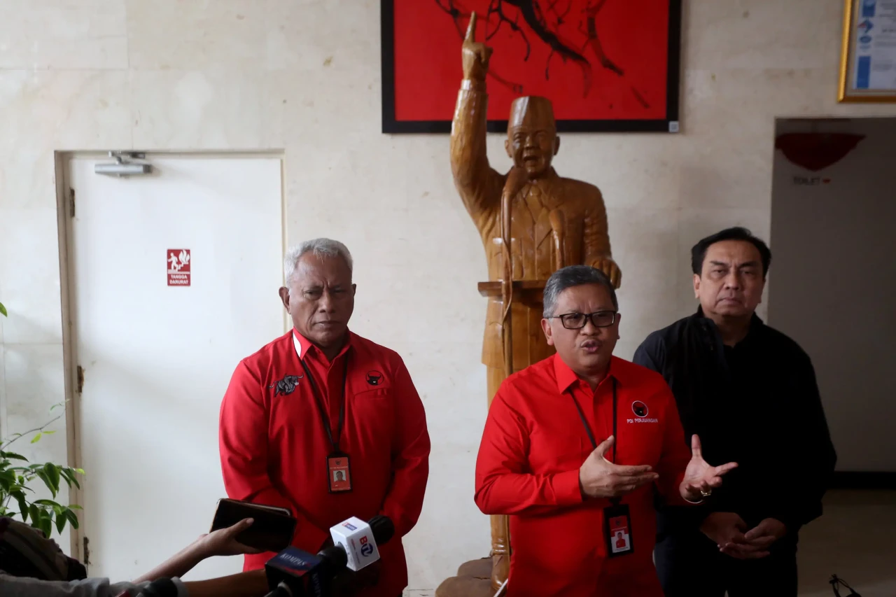 Puji Prabowo, Effendi...